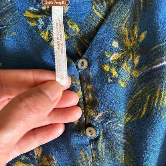 Free People | Floral Jumpsuit with Pockets, Size 2 - Picture 7 of 11